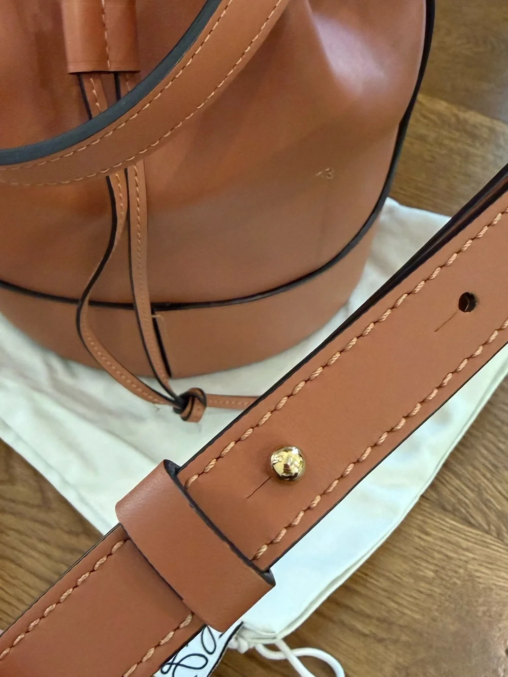 Loewe Balloon Bag - Picture 4 of 7